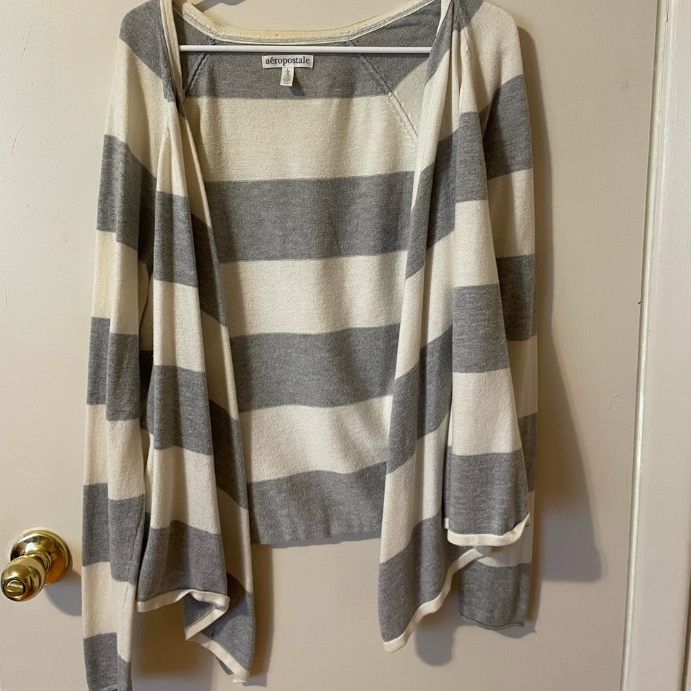 Grey cardigan